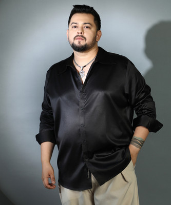 Instafab Plus Men Solid Casual Black Shirt