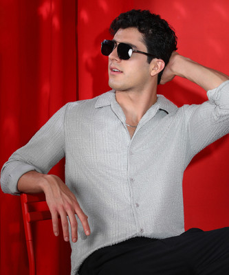 CAMPUS SUTRA Men Solid Casual Grey Shirt