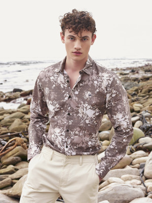 MUFTI Men Printed Casual Pink Shirt