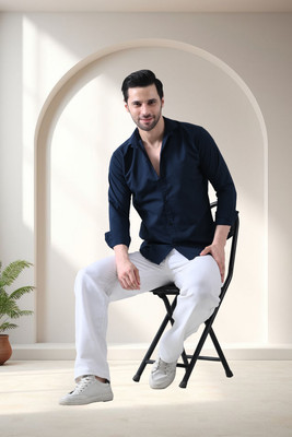 FnQ Men Solid Casual Blue Shirt