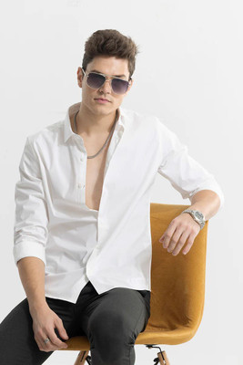 JIGGSTER STORE Men Solid Casual White Shirt