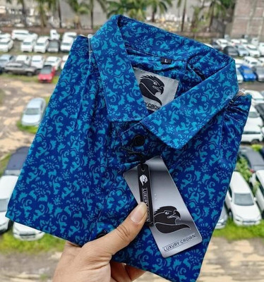 shivay Men Printed Casual Blue Shirt