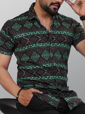 VeBNoR Men Printed Casual Green Shirt