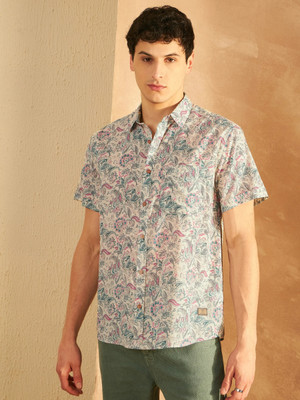 RADHE ENTERPRISE Men Printed Casual Light Green Shirt