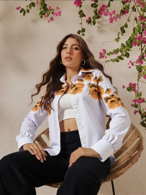 THECLASSICTOGS Women Printed Casual Yellow Shirt
