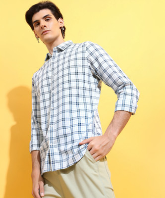 HIGHLANDER Men Checkered Casual Light Green Shirt