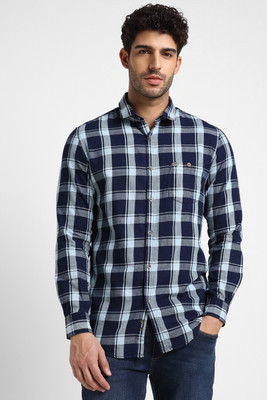 PETER ENGLAND Men Checkered Casual Dark Blue Shirt