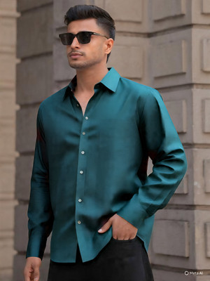 FABDACK Men Solid Casual White Shirt