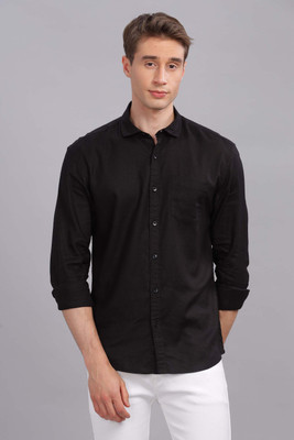 VAN DSL Men Solid Casual Black Shirt