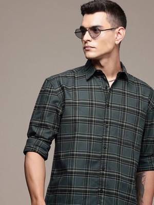 Roadster Men Checkered Casual Green Shirt