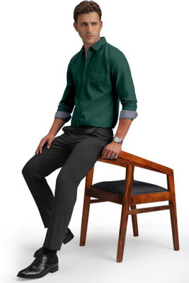 Vasanam Men Solid Casual Dark Green Shirt