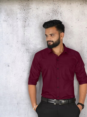 RadhikaFashion Men Solid Casual Maroon Shirt