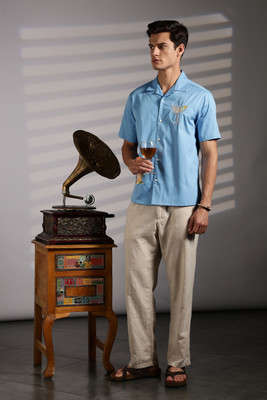 Eszett Men Graphic Print Casual Light Blue Shirt
