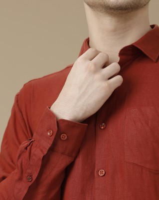 Linen Club Men Solid Casual Red Shirt