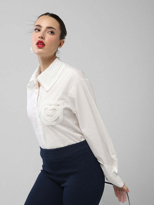 SHOWOFFFF Women Solid Casual White Shirt