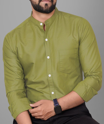 Voroxy Men Solid Casual Dark Green Shirt