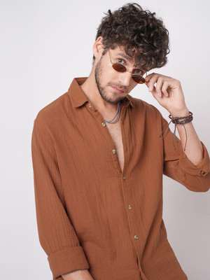 VASTRADO Men Solid Casual Brown Shirt