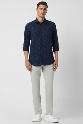 PETER ENGLAND Men Printed Casual Dark Blue Shirt