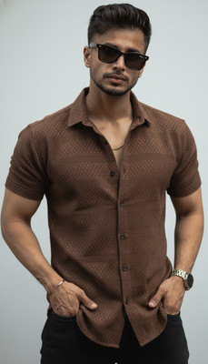 SEVENTEENSTITCH Men Solid, Self Design Casual Brown Shirt