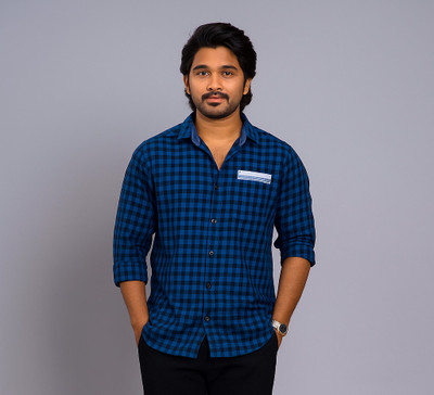 Bollyqueen Men Striped Formal Blue Shirt