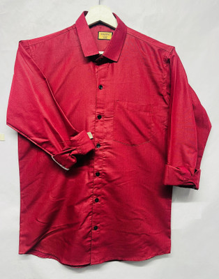 TANISHA FASHION Men Solid Casual Maroon Shirt