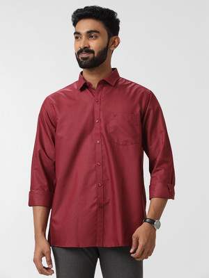 VIVEAGHAM Men Self Design Casual Red Shirt