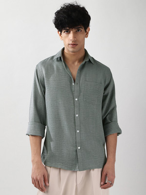 Urbano Fashion Men Solid Casual Blue Shirt