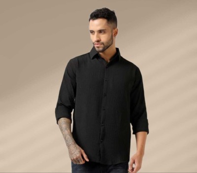 Ornate Queen Men Solid Formal Black Shirt