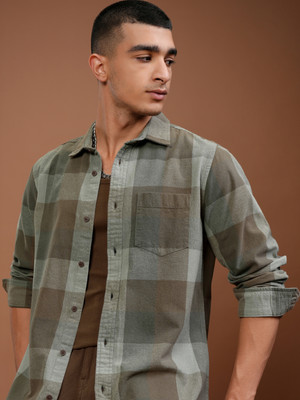 HIGHLANDER Men Checkered Casual Green Shirt