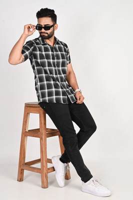 METRONAUT Men Checkered Casual Black Shirt