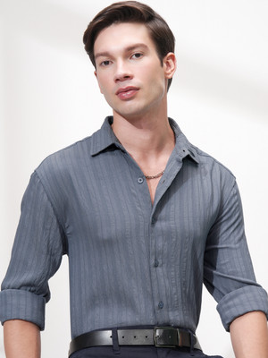 HIGHLANDER Men Striped Casual Blue Shirt
