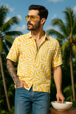 Surhi Men Printed Casual Yellow Shirt