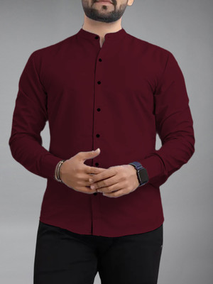 Vida Loca Men Solid Casual Maroon Shirt
