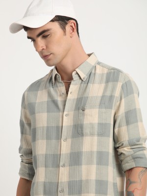 THE BEAR HOUSE Men Checkered Casual Green Shirt