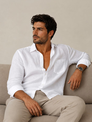 MAJORIS Men Solid Casual White Shirt