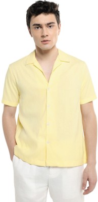 Dennis Lingo Men Solid Casual Yellow Shirt