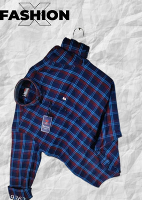 Tiki Tees Men Checkered Casual Blue Shirt