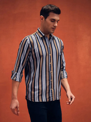 RADHE ENTERPRISE Men Printed Casual Red Shirt