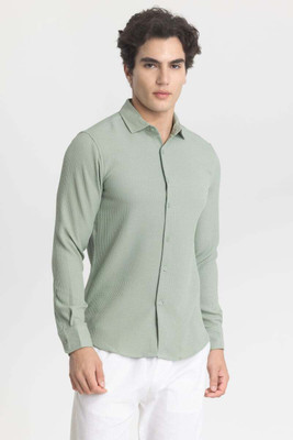 Snitch Men Self Design Casual Green Shirt