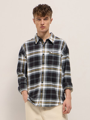 THE BEAR HOUSE Men Checkered Casual Black Shirt