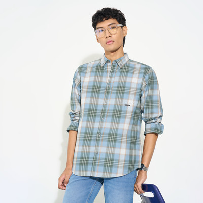 SF Jeans by Pantaloons Men Solid Casual Green Shirt