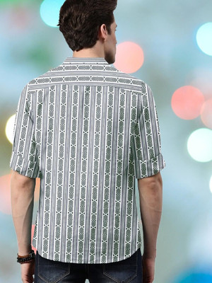 Stellalifestyle Men Solid Casual Grey Shirt