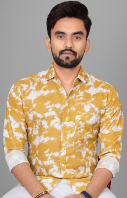 Voroxy Men Printed Casual Yellow, White Shirt