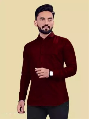 TANISHA FASHION Men Solid Casual Maroon Shirt