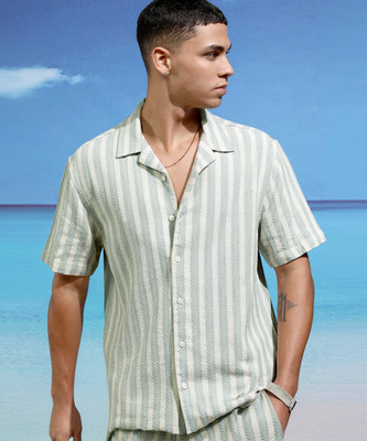HIGHLANDER Men Striped Casual Green Shirt