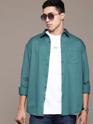 Roadster Men Solid Casual Green Shirt