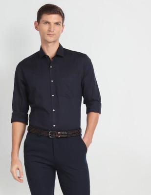 ARROW Men Solid Formal Dark Blue Shirt