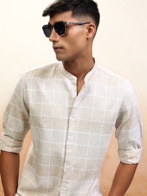 HIGHLANDER Men Checkered Casual Beige, White Shirt