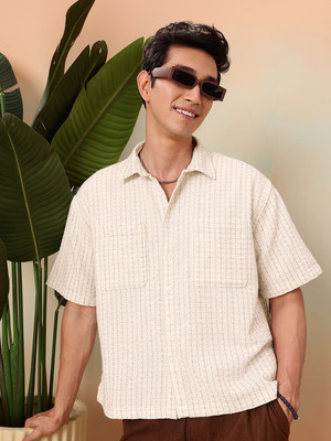 Mast & Harbour Men Checkered Casual White Shirt