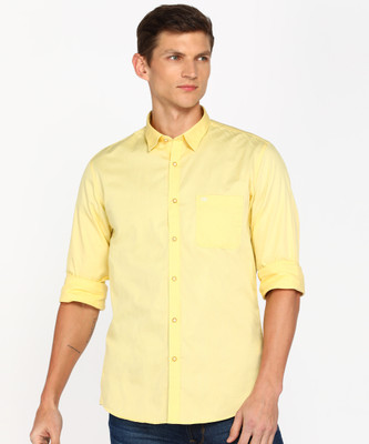 PETER ENGLAND Men Solid Casual Yellow Shirt